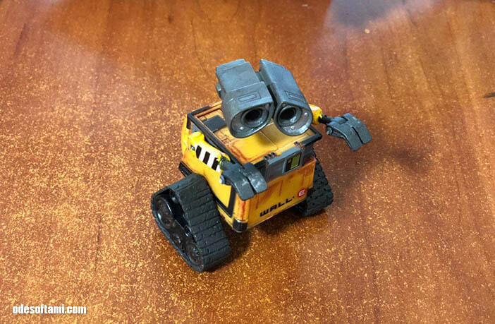Игрушка пластиковая, маленький робот Wall-e с Aliexpress - odesoftami.com